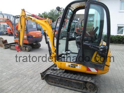 JCB 8018 avaliação e ficha técnica